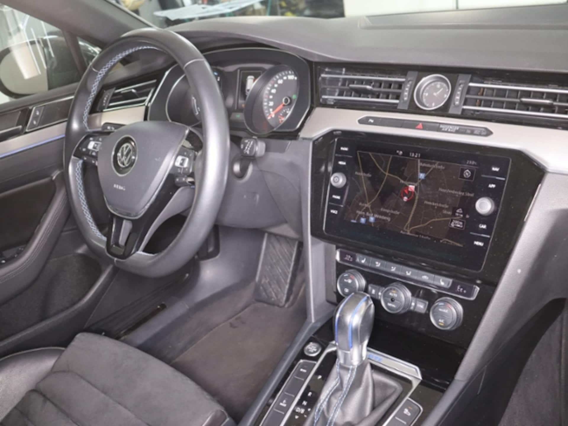 Volkswagen Passat Variant GTE