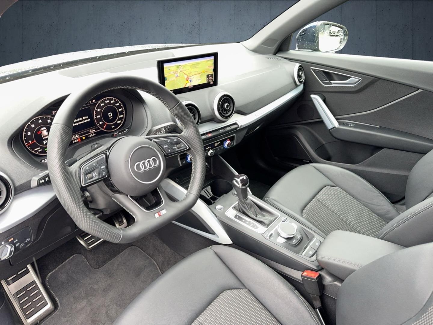 Bild über Audi Q2 S line 40 TFSI quattro S tronic - für weitere Informationen kontaktieren Sie den Audi Partner