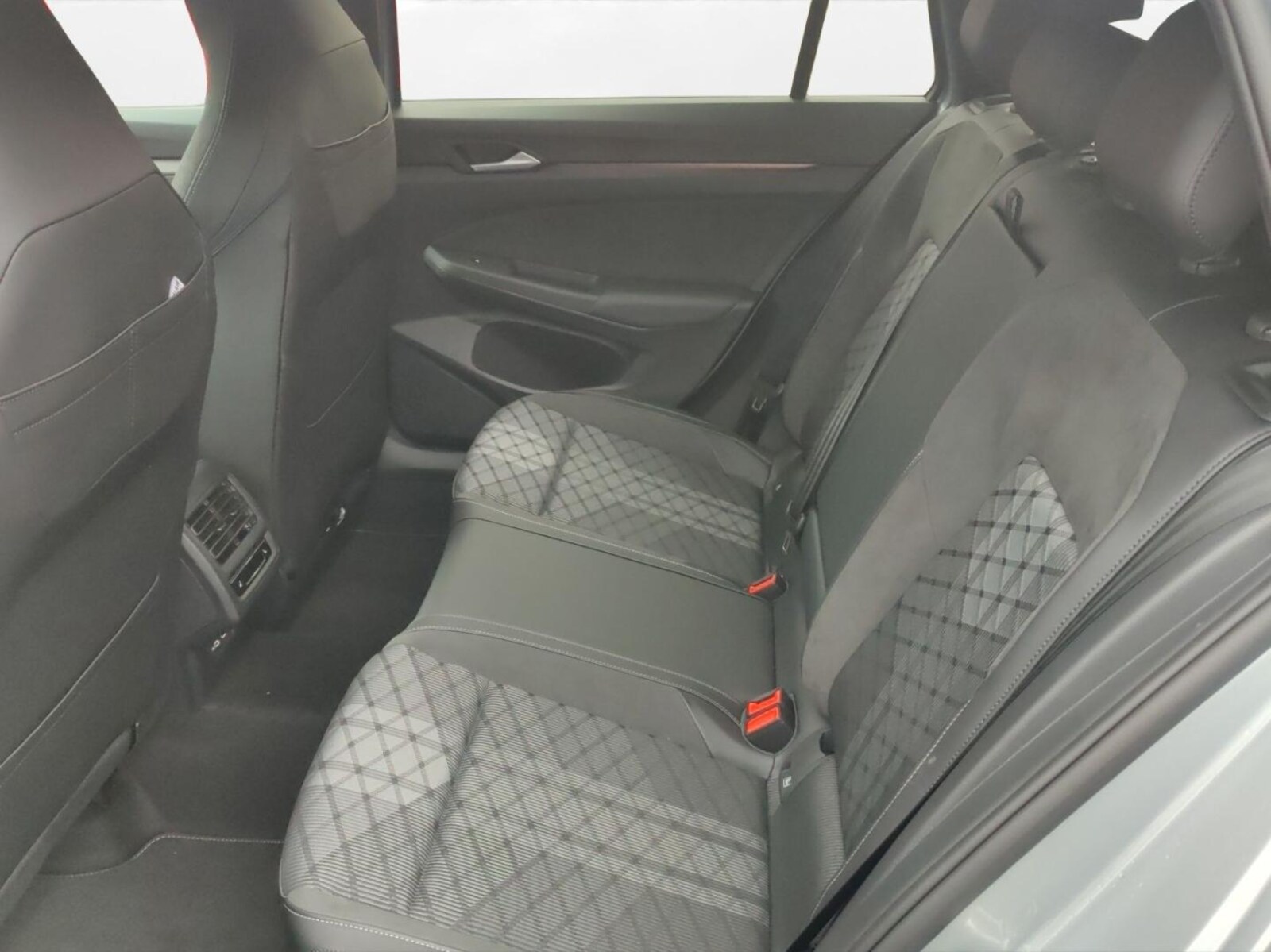 Volkswagen Golf Variant – Bild 4