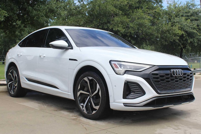 2024 Audi Q8 Sportback e-tron