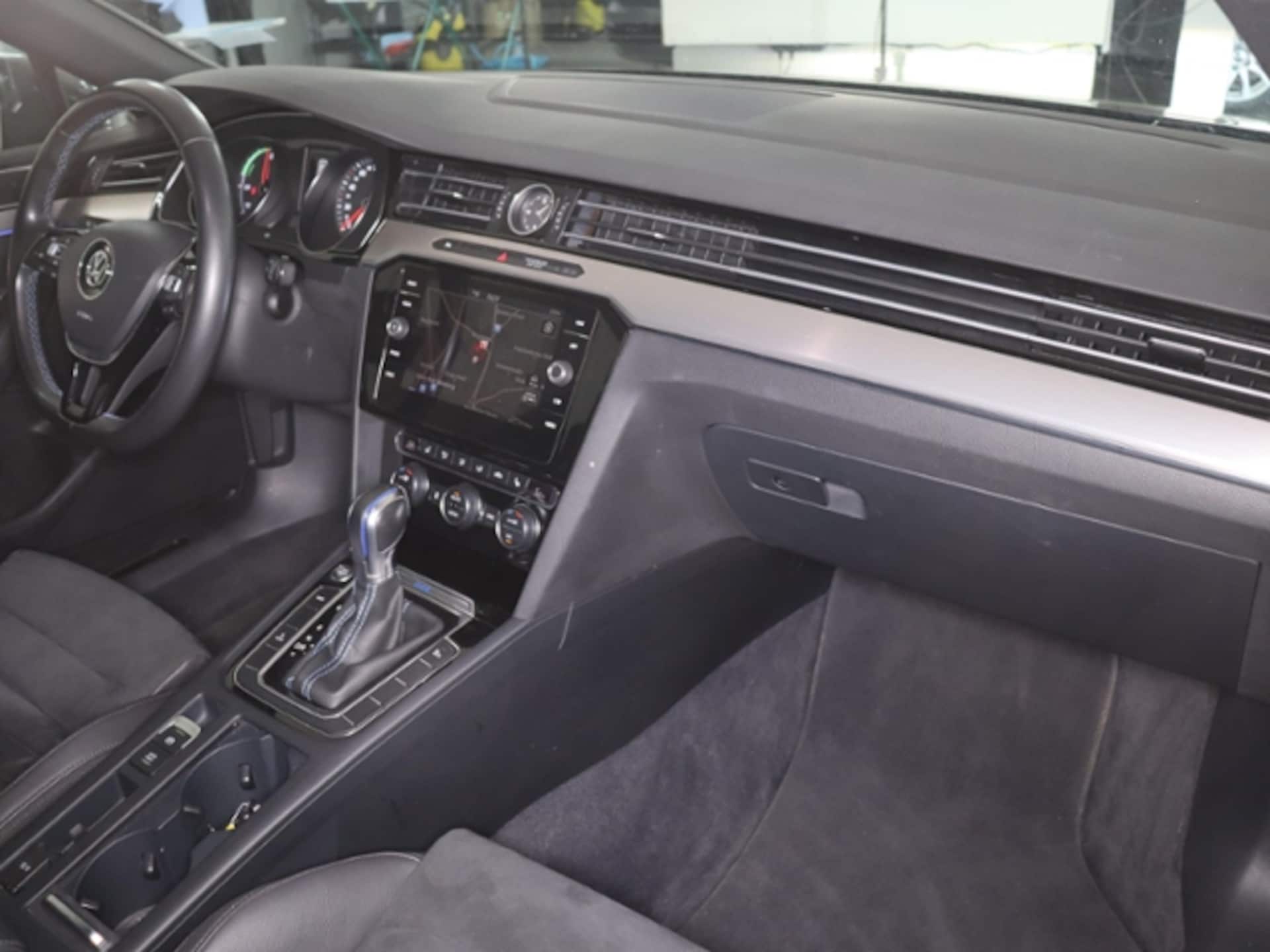 Volkswagen Passat Variant GTE