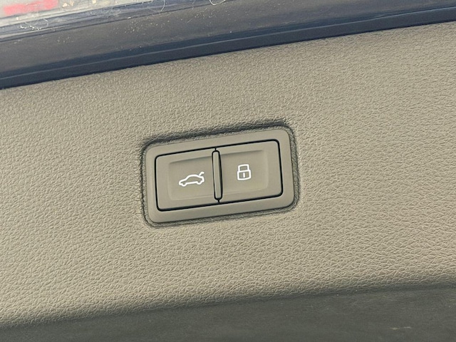 2026 Audi Q7 Premium Plus - Photo 14