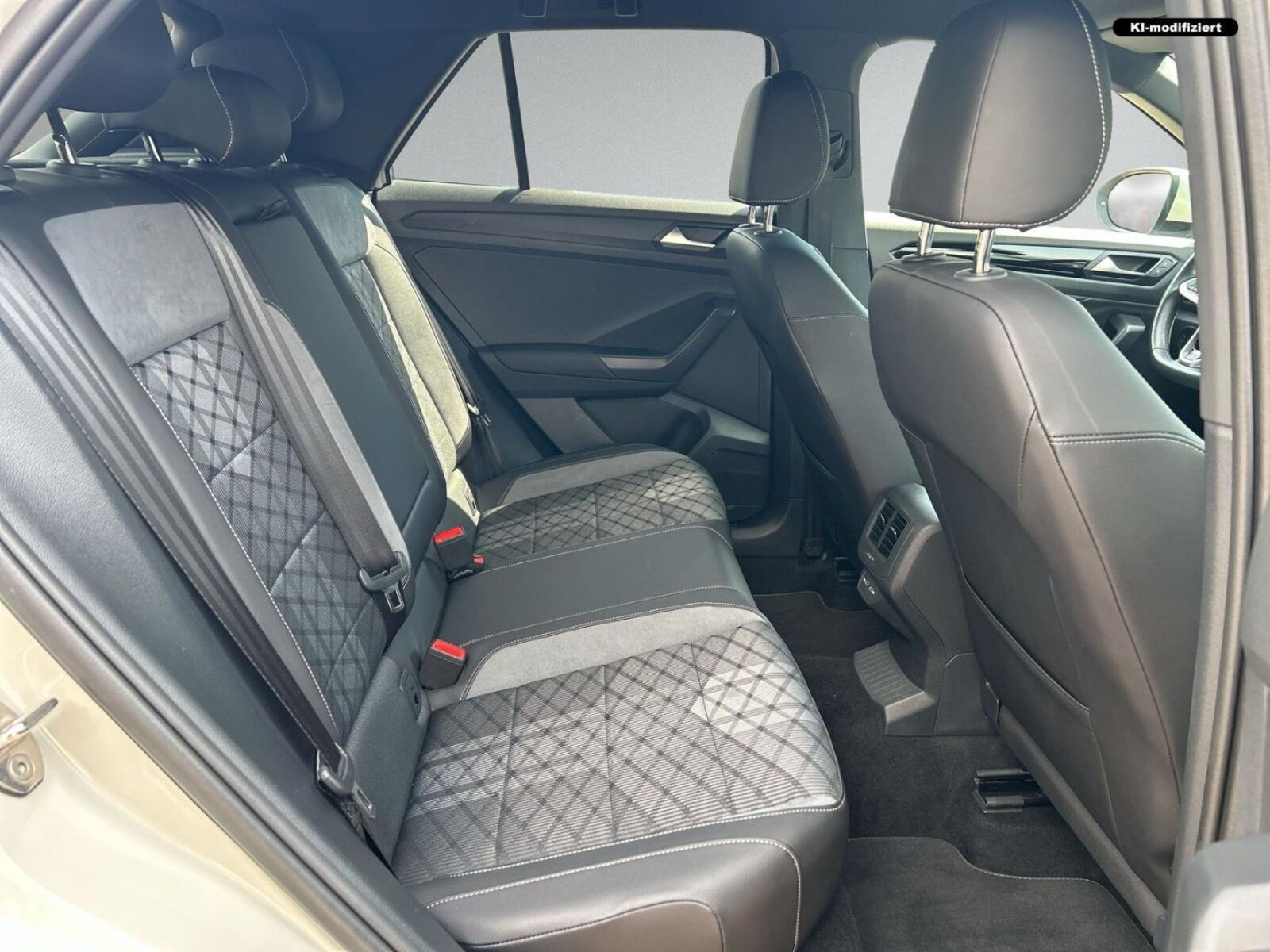 Volkswagen T-Roc – Bild 14