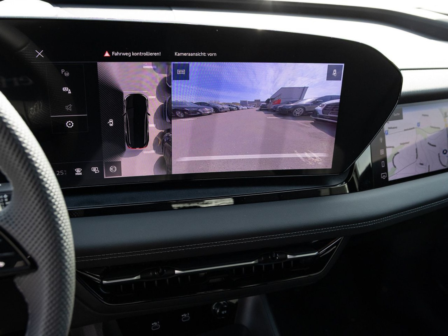 Bild über Audi Q6 SUV e-tron e-tron quattro - für weitere Informationen kontaktieren Sie den Audi Partner
