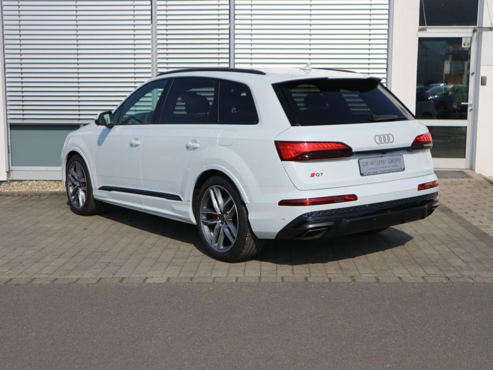 Audi Q7 SUV TFSI e S line