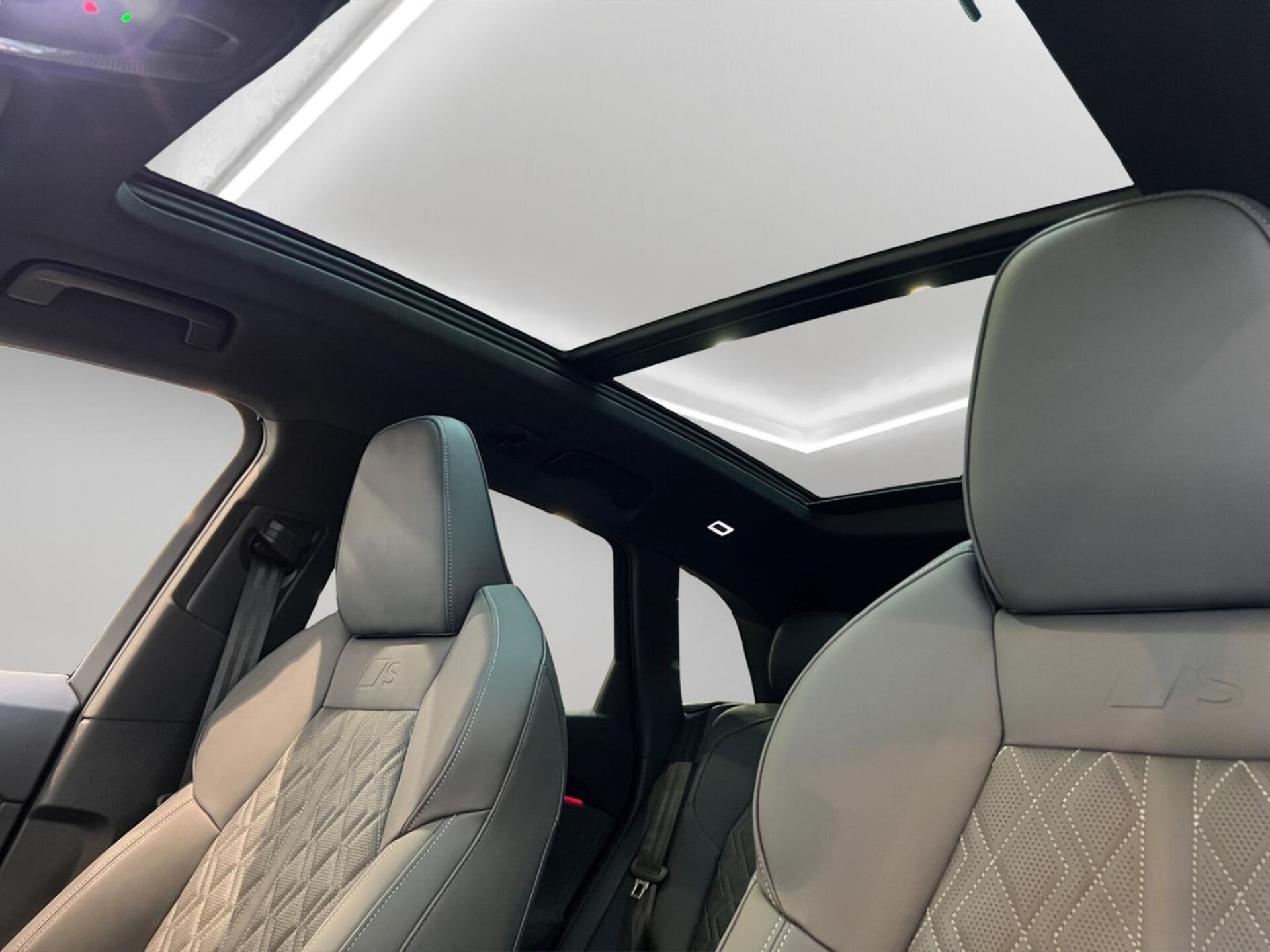 Audi SQ5 SUV