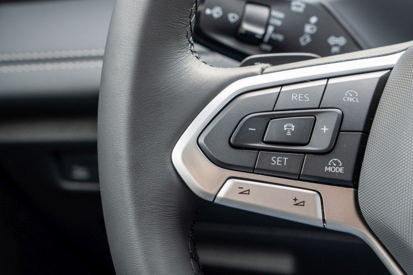 Volkswagen Tiguan – Bild 18
