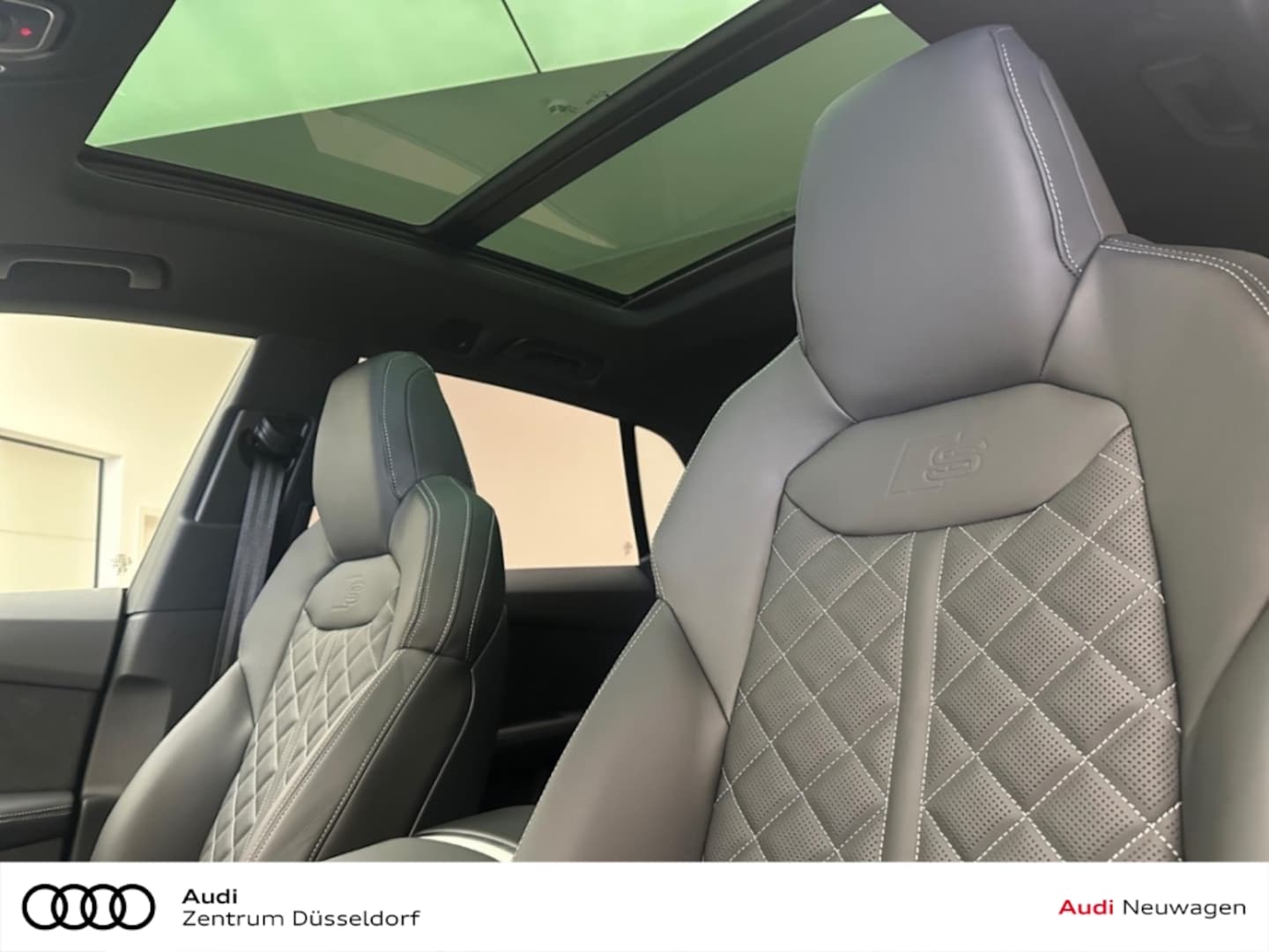 Bild über Audi Q8 SUV TFSI e S line business TFSI e quattro 360 kW tiptronic - für weitere Informationen kontaktieren Sie den Audi Partner