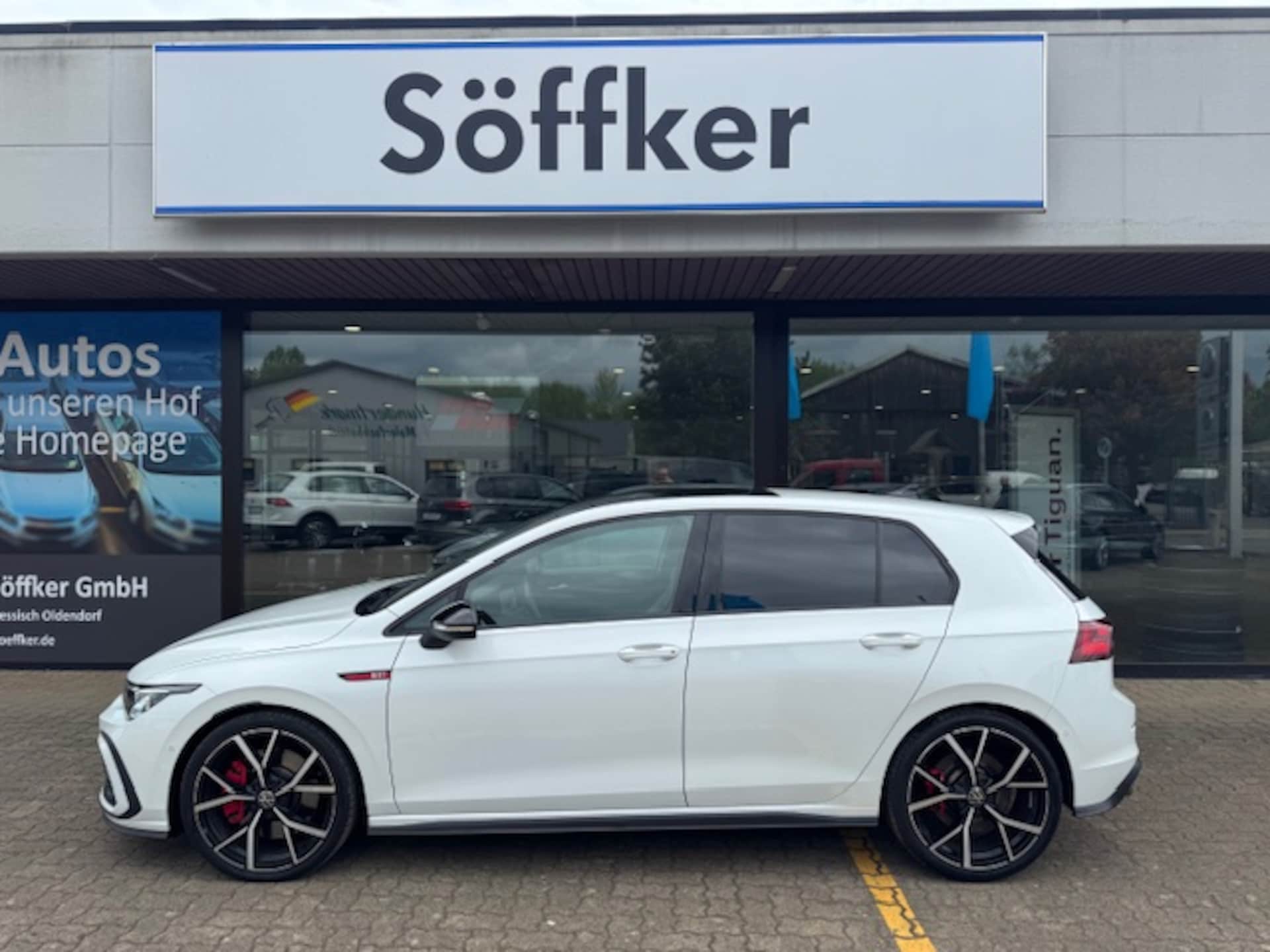 Volkswagen Golf GTI