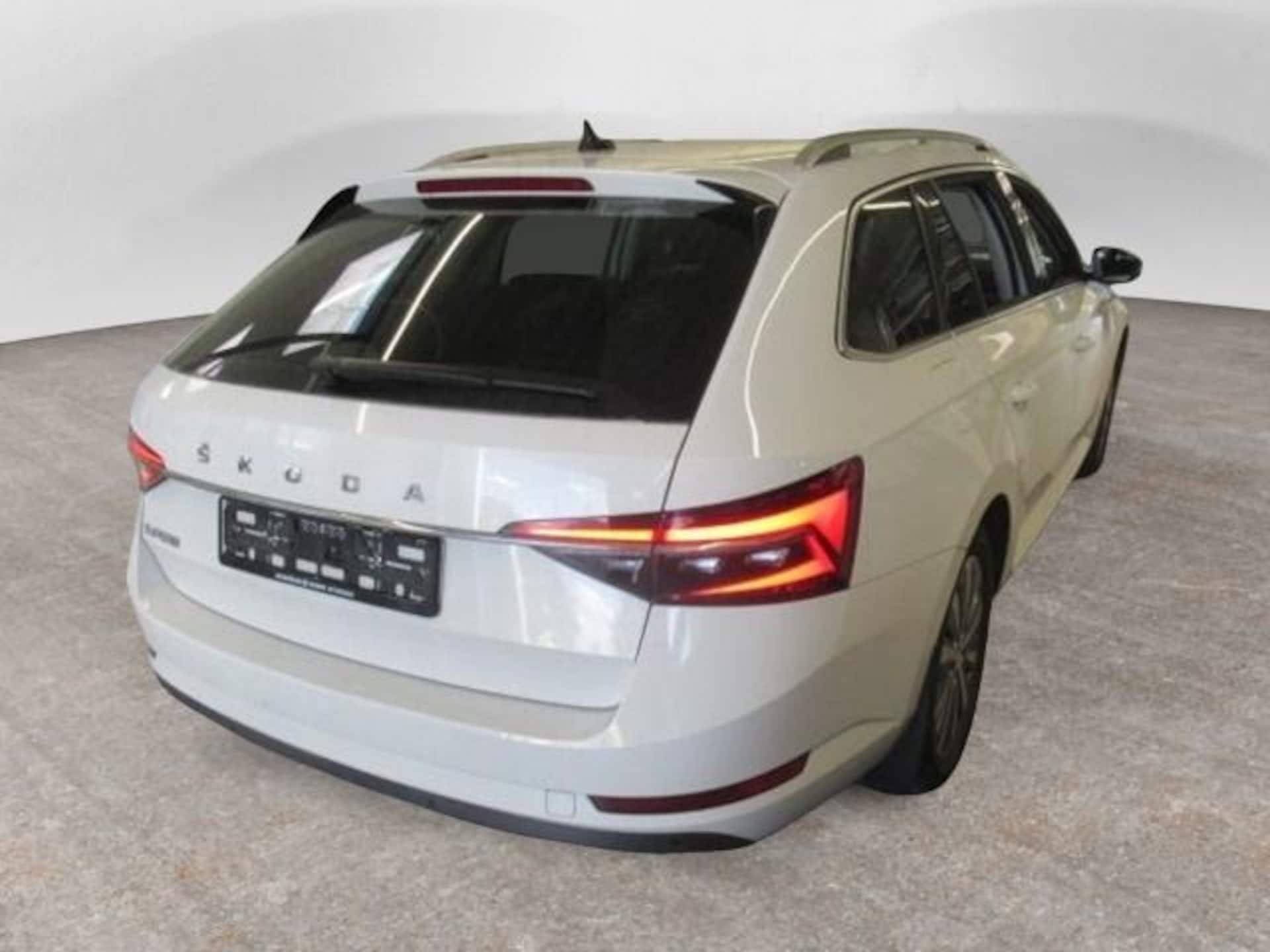 Skoda Superb Combi Style