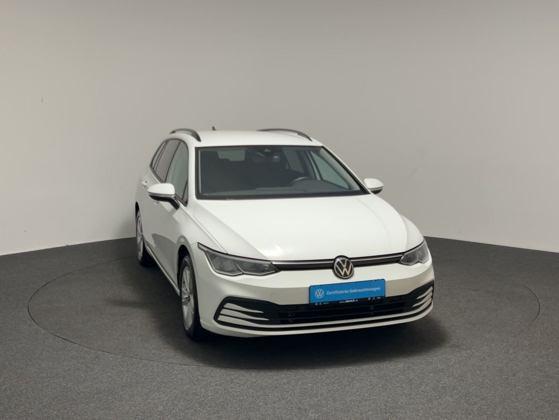 Volkswagen Golf Variant Life