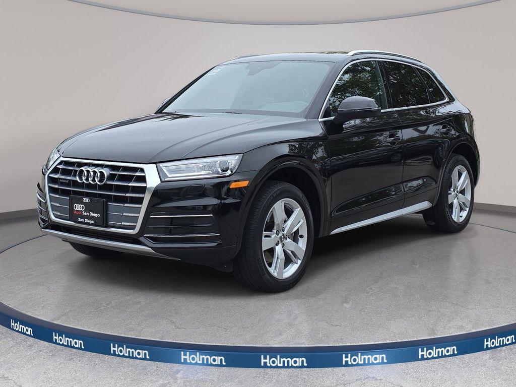 2019 Audi Q5 2.0T quattro S tronic Premium's photo