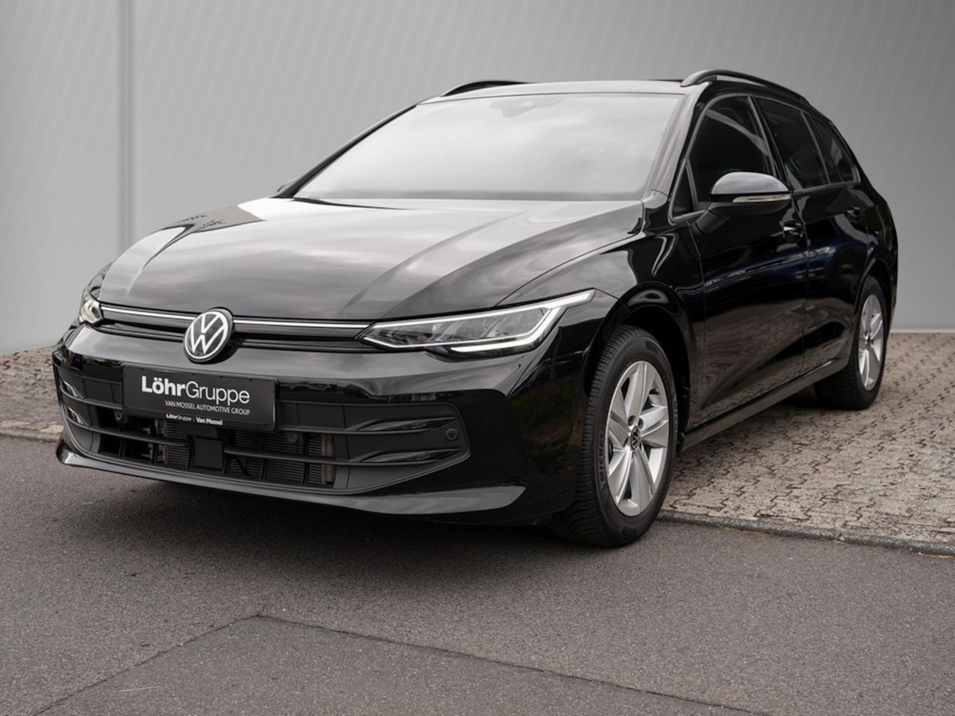 Volkswagen Golf Variant Life