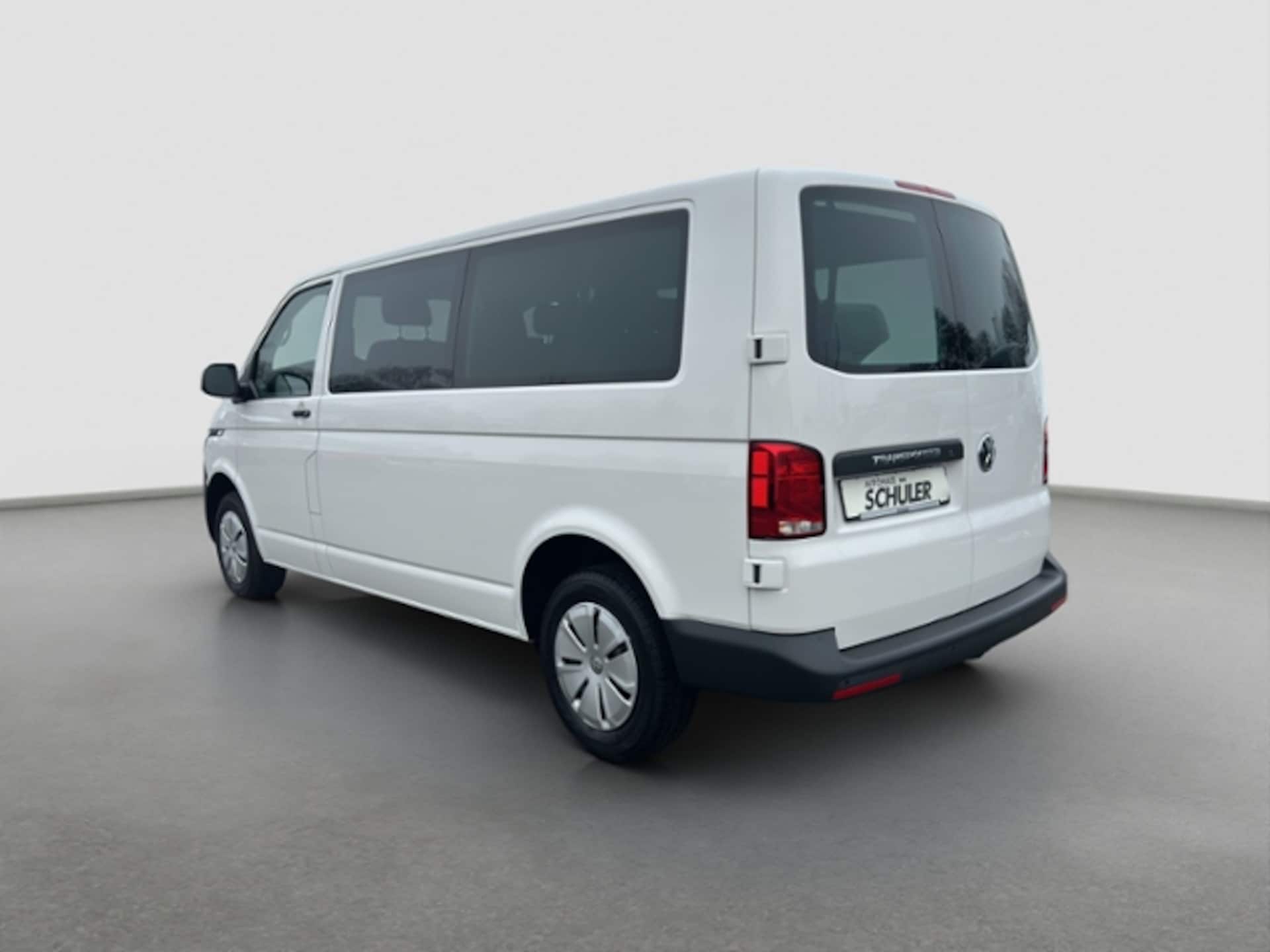 Volkswagen T6.1 Transporter Kombi langer Radstand