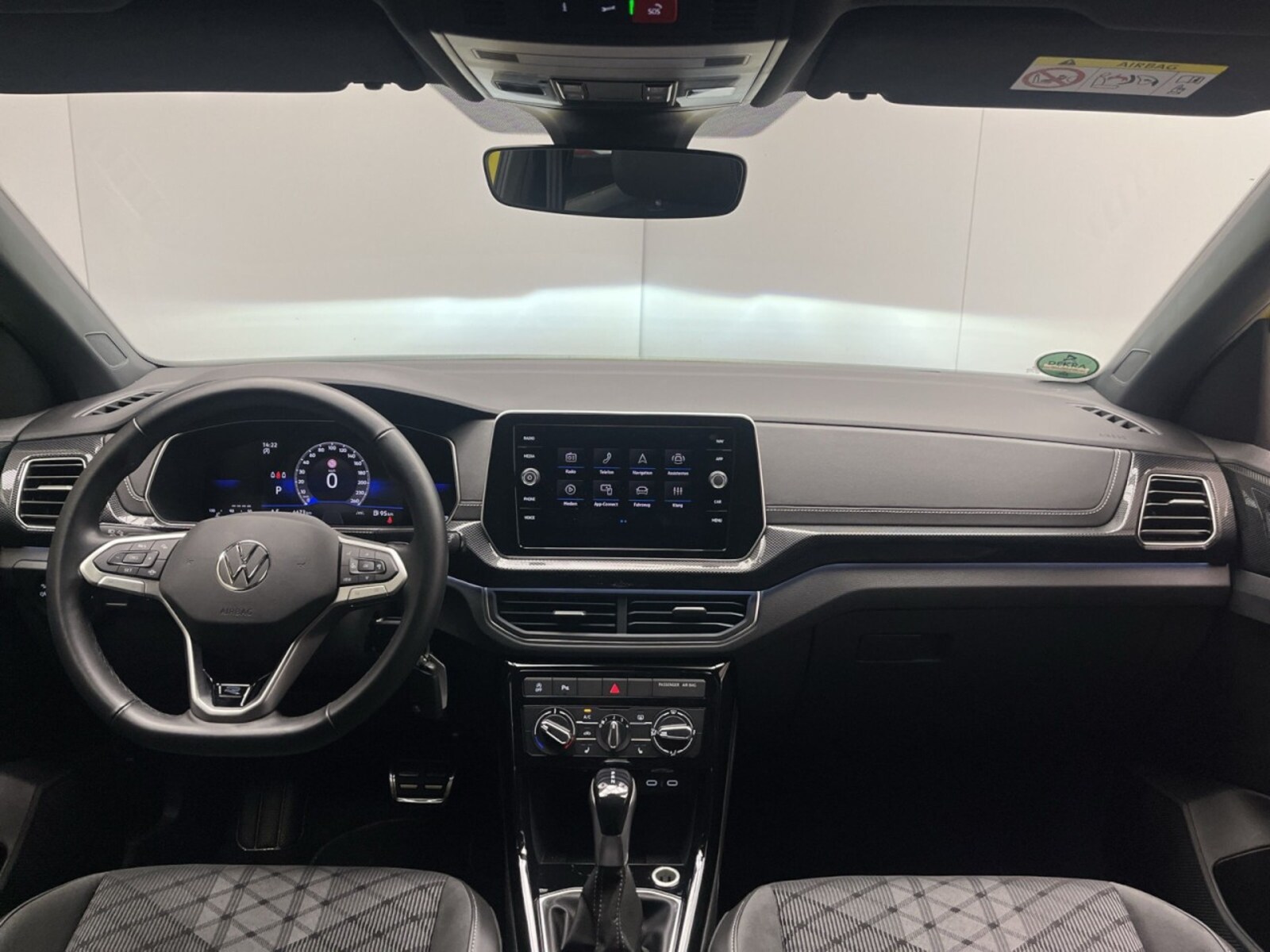 Volkswagen T-Cross – Bild 9
