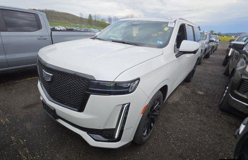 2023 Cadillac Escalade ESV's photo