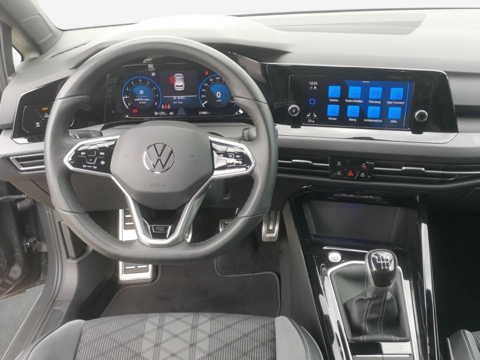 Volkswagen Golf R-Line