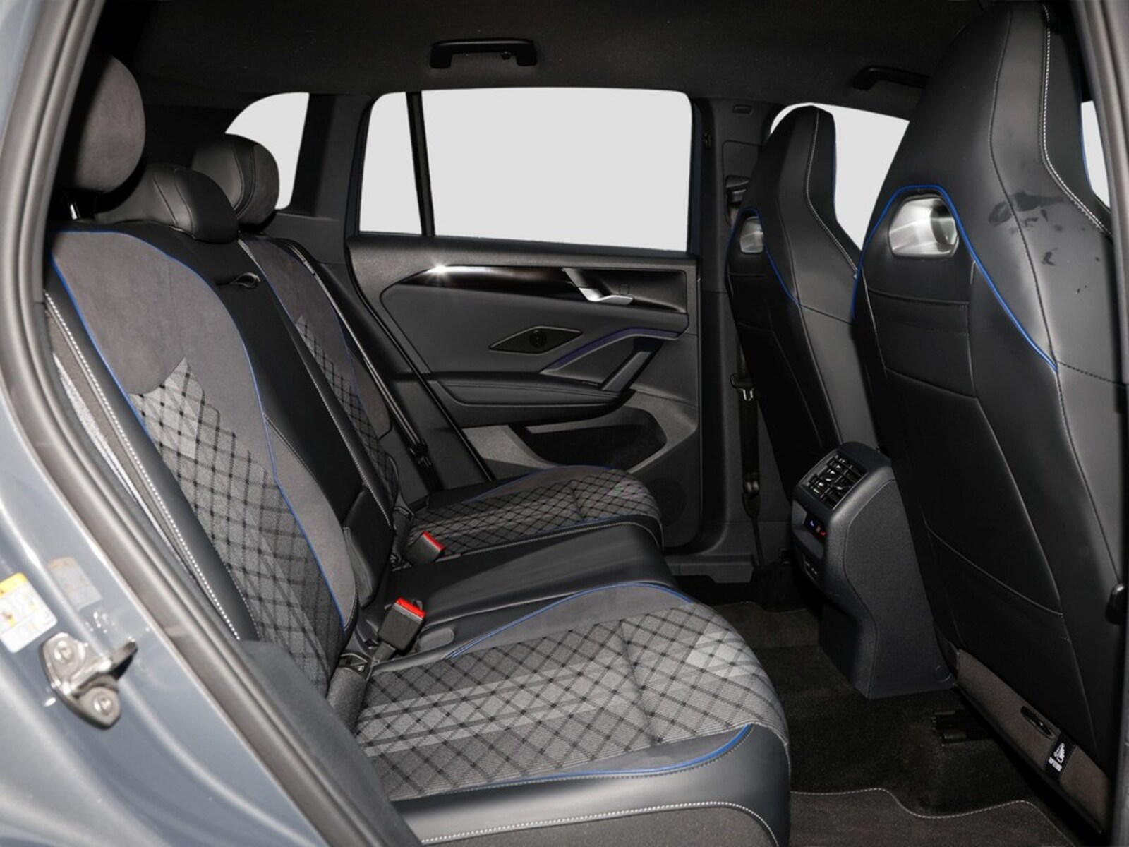 Volkswagen Tiguan – Bild 10