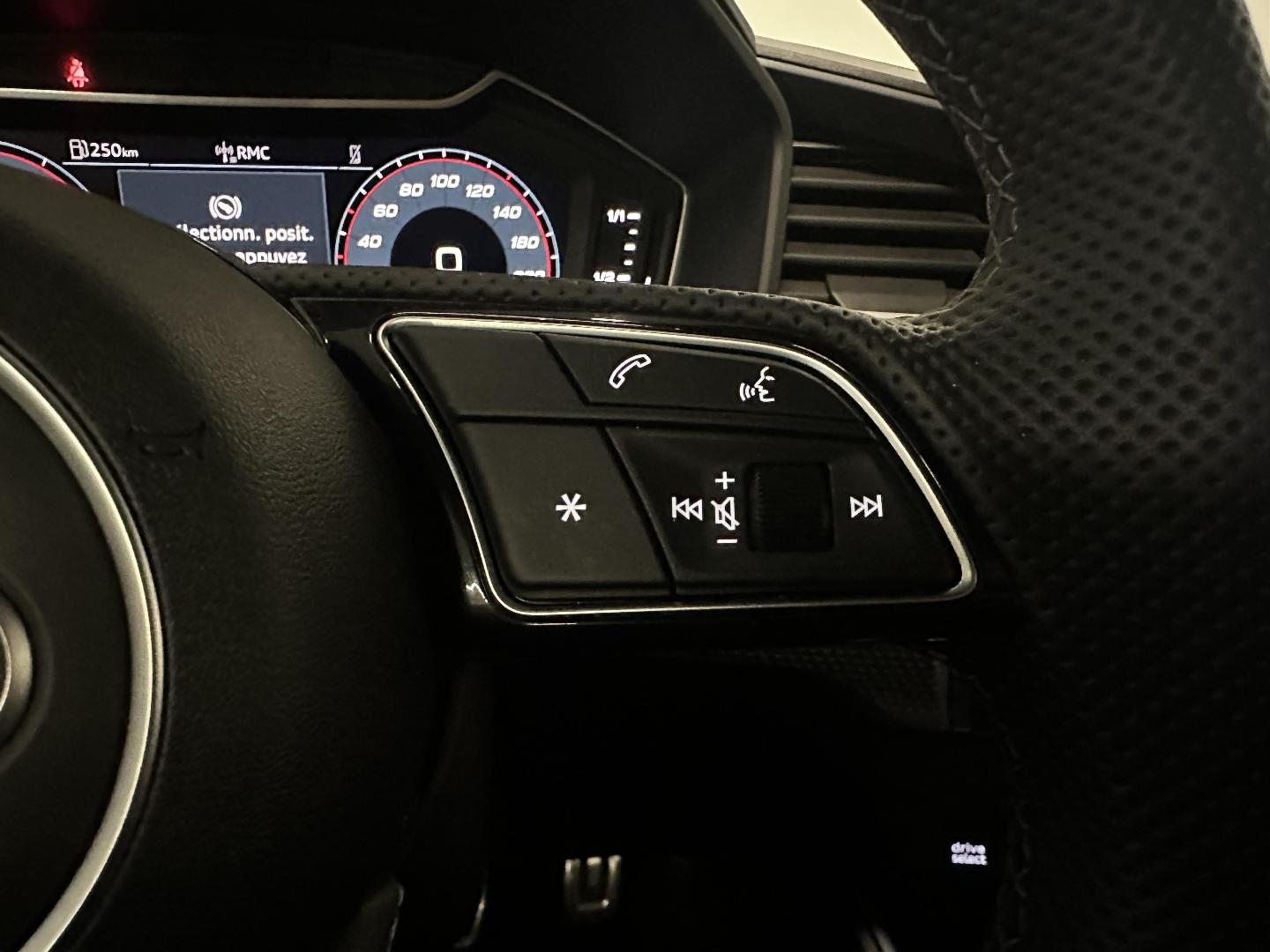 Image about Audi A1 Sportback S line plus 30 TFSI 85 kW (116 ch) S tronic