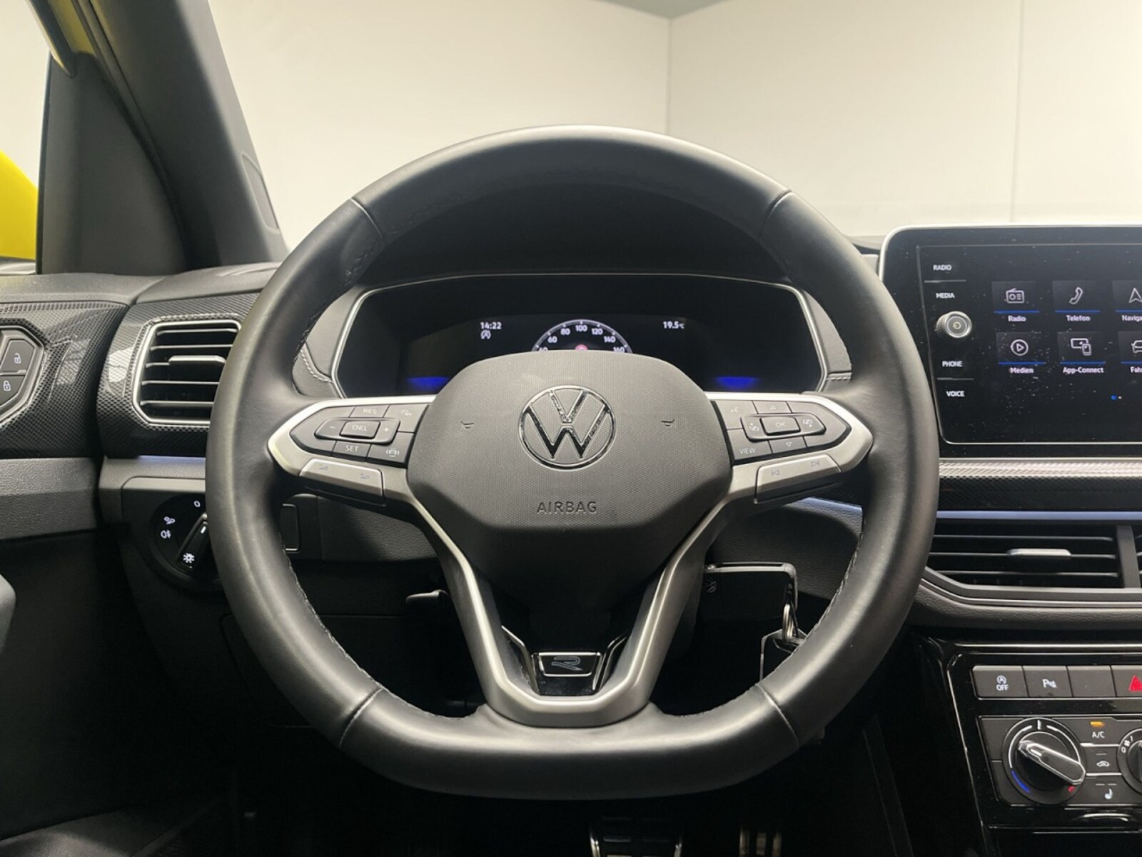 Volkswagen T-Cross – Bild 10
