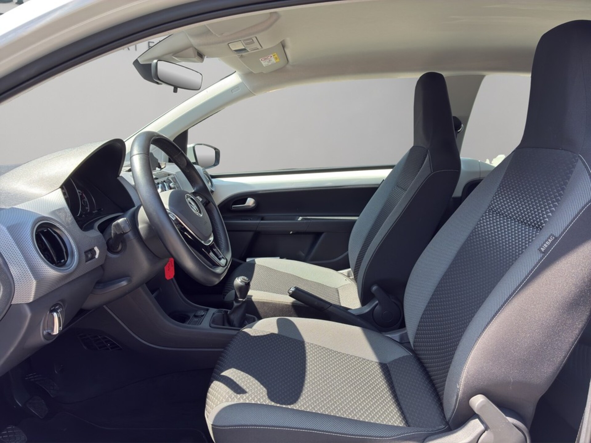 Volkswagen up! ACTIVE