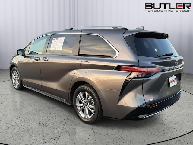 2021 Toyota Sienna