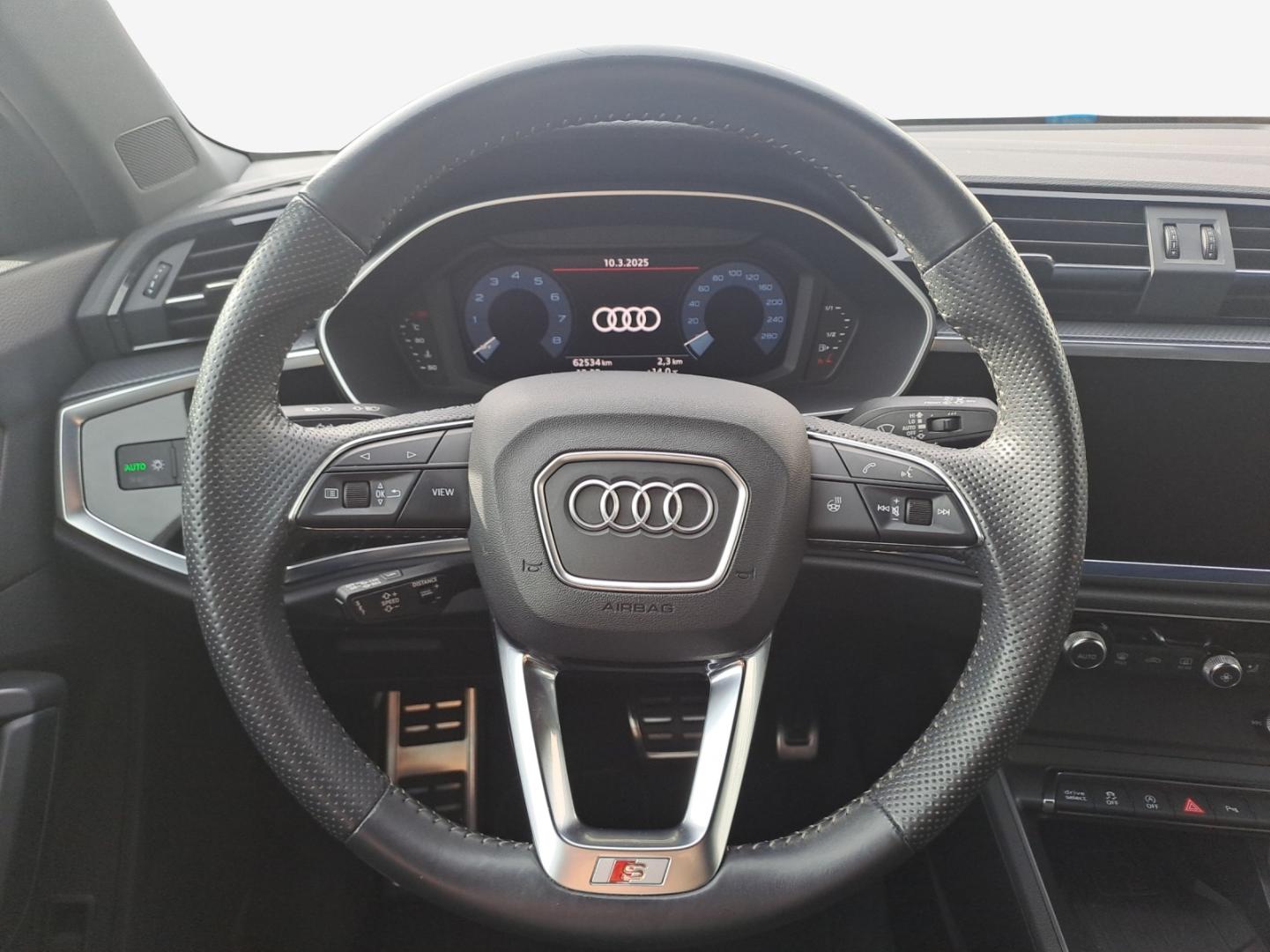 Image about Audi Q3 Sportback S line 40 TFSI quattro 140 kW (190 PS) S tronic