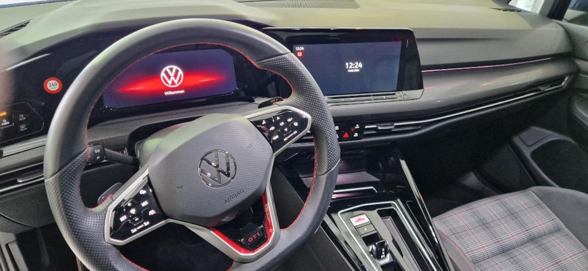 Volkswagen Golf GTI