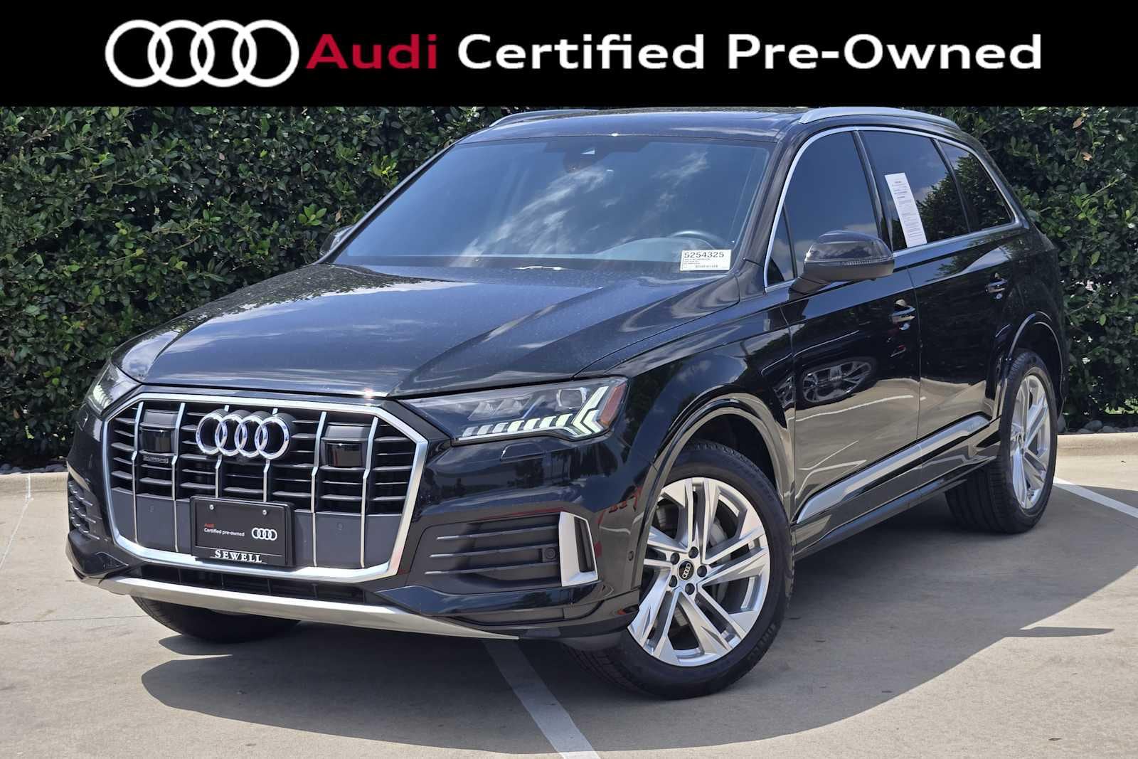 2024 Audi Q7 45 Premium Plus quattro Tiptronic's photo