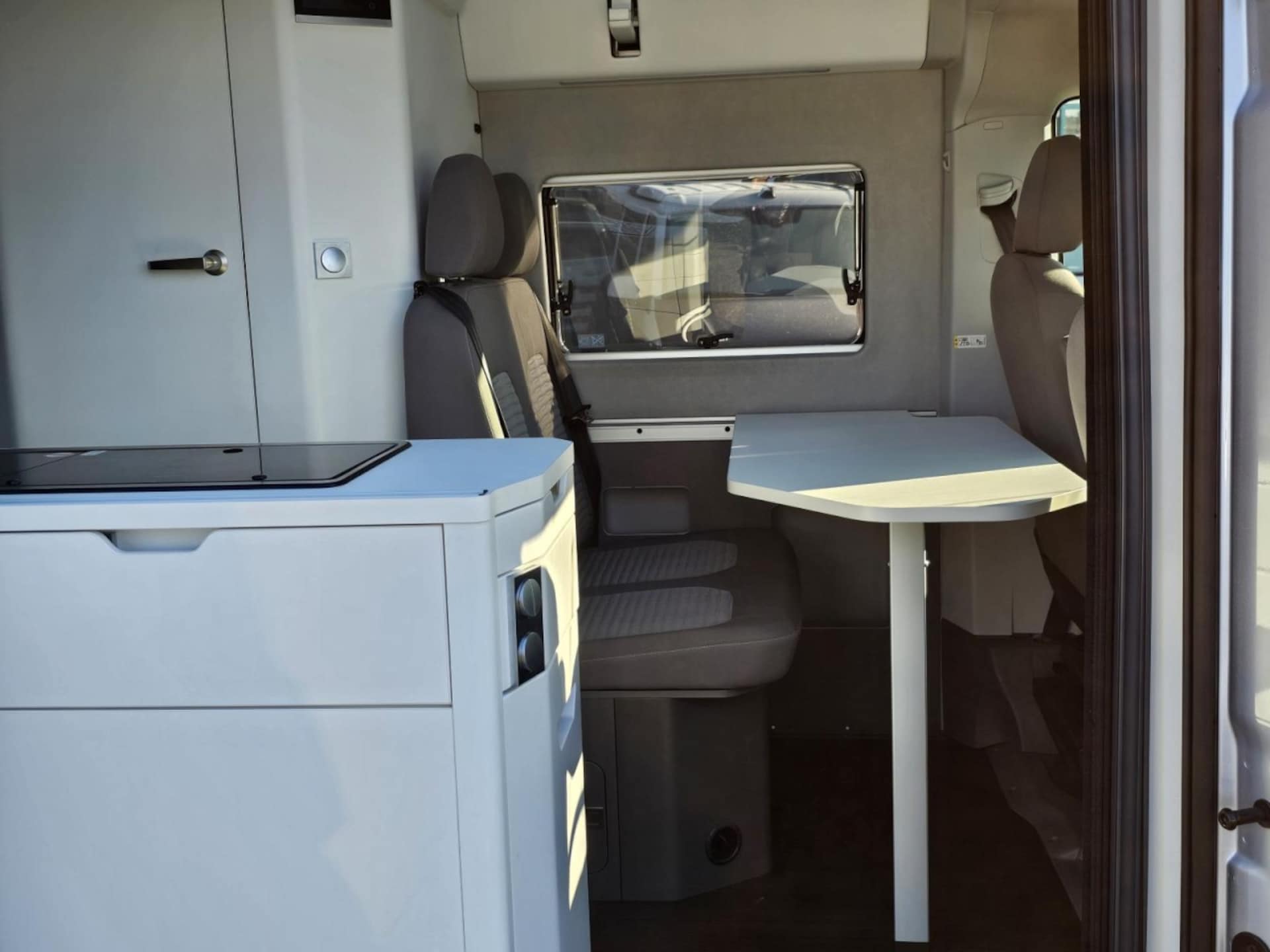 Volkswagen Grand California 600