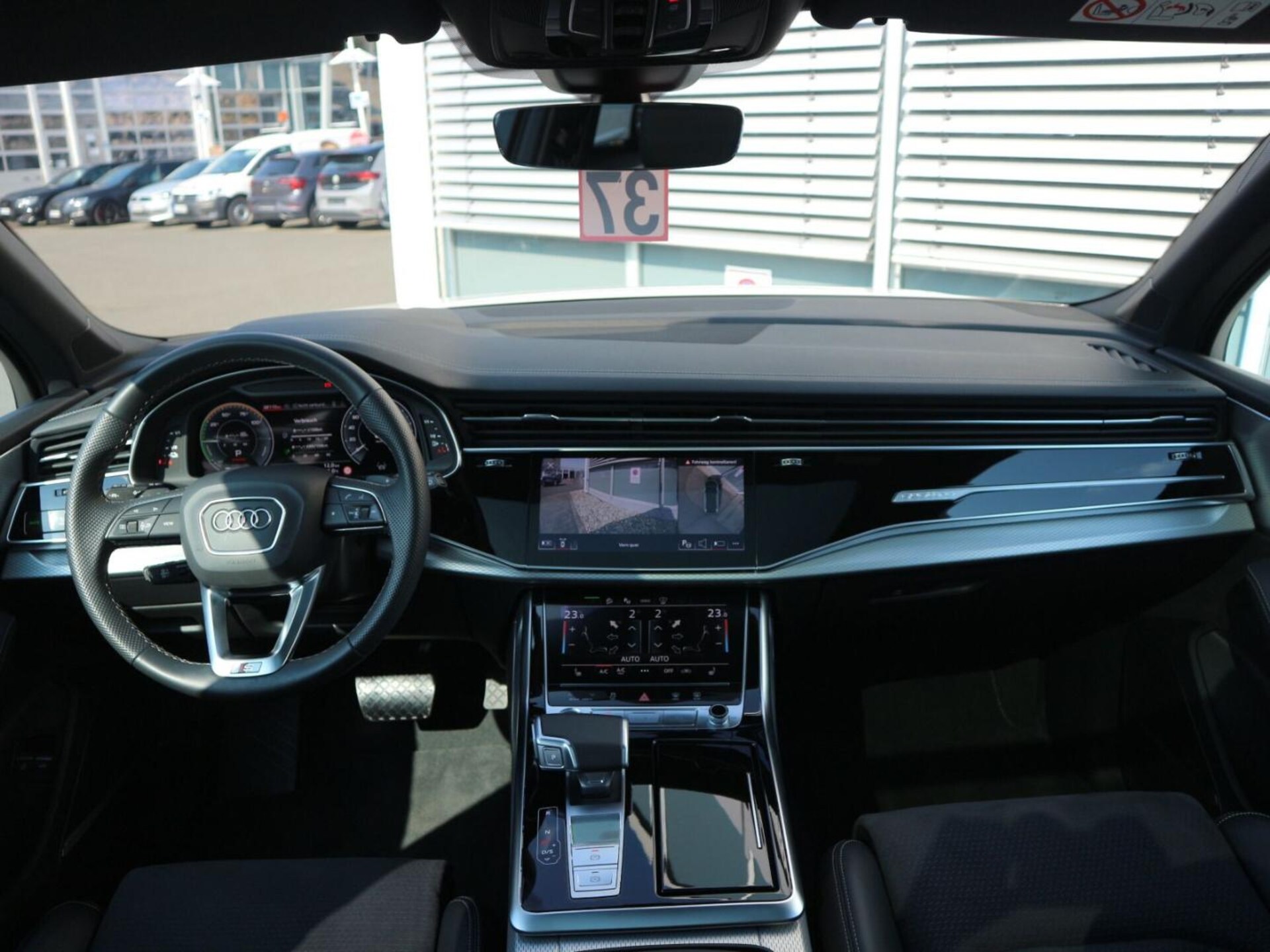 Audi Q7 SUV TFSI e S line