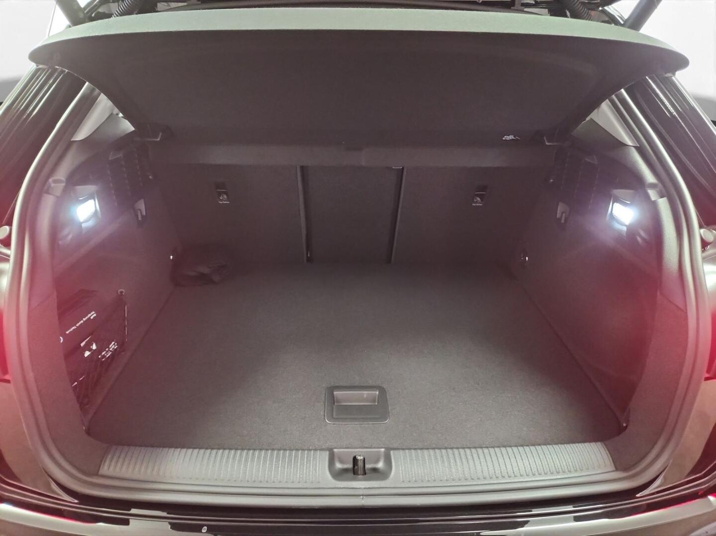 Bild über Audi Q2 S line 35 TFSI 110(150) kW(PS) S tronic - für weitere Informationen kontaktieren Sie den Audi Partner