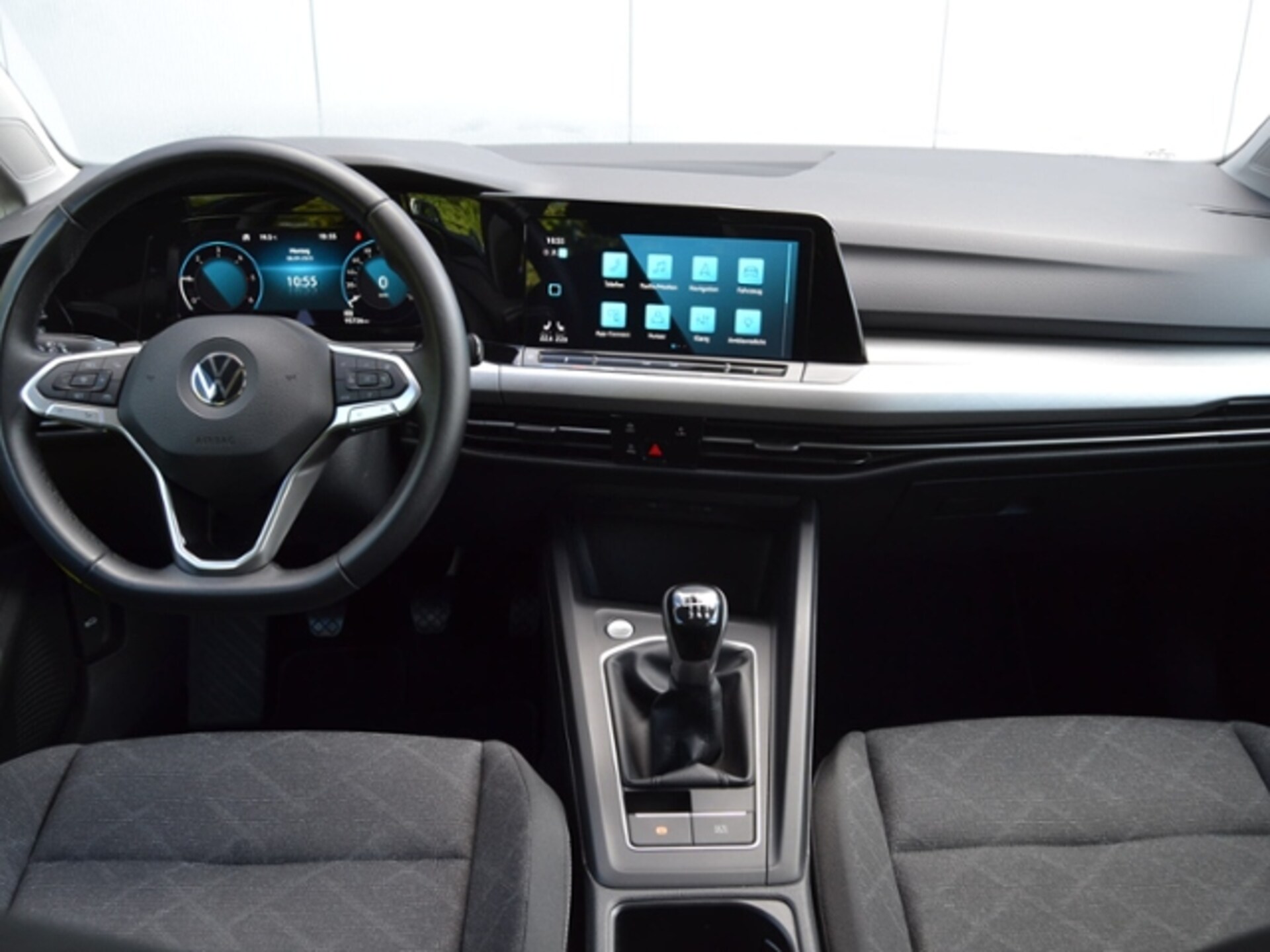 Volkswagen Golf Variant Life