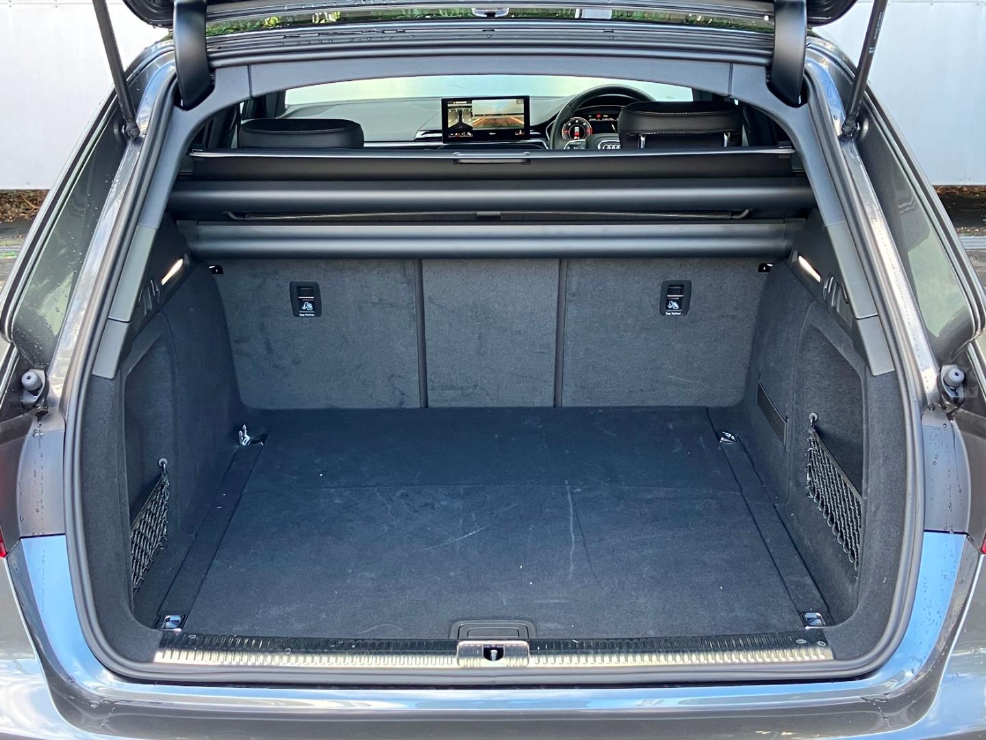 Image about Audi A4 Avant 40 TDI quattro S line 150(204) kW(PS) S tronic