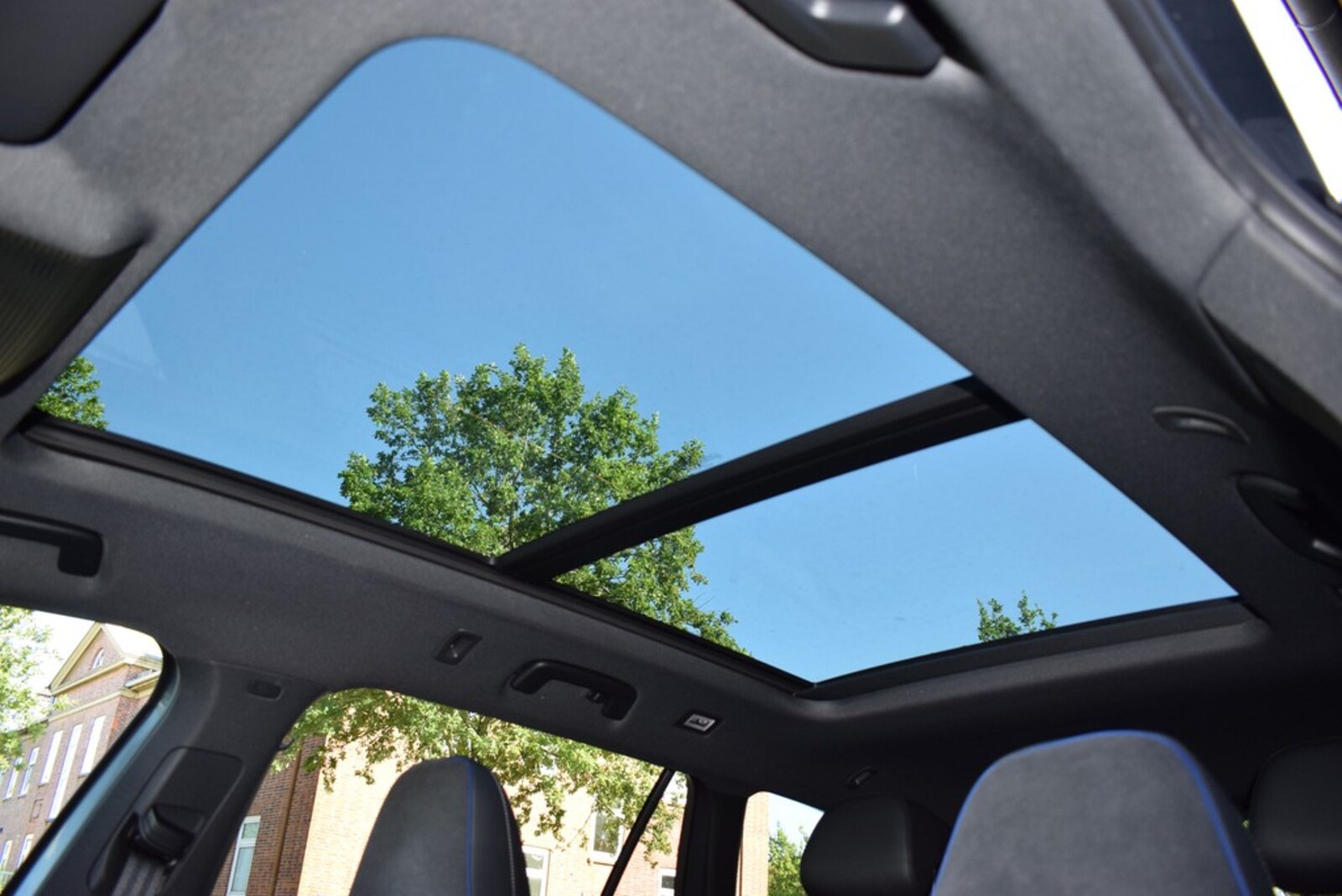 Volkswagen Passat – Bild 7
