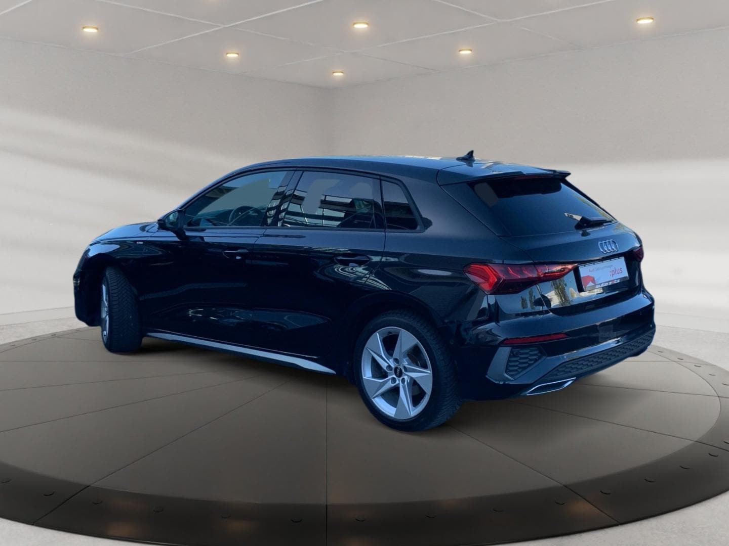 Bild über Audi A3 Sportback S line 35 TFSI S tronic - für weitere Informationen kontaktieren Sie den Audi Partner