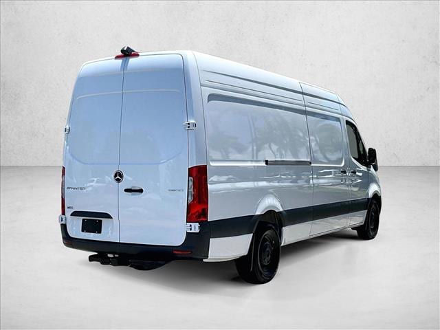 2025 Mercedes-Benz