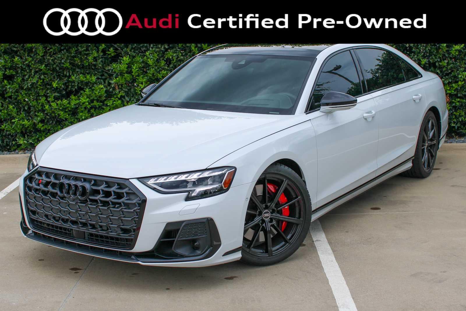 2024 Audi S8 4.0T quattro Tiptronic's photo