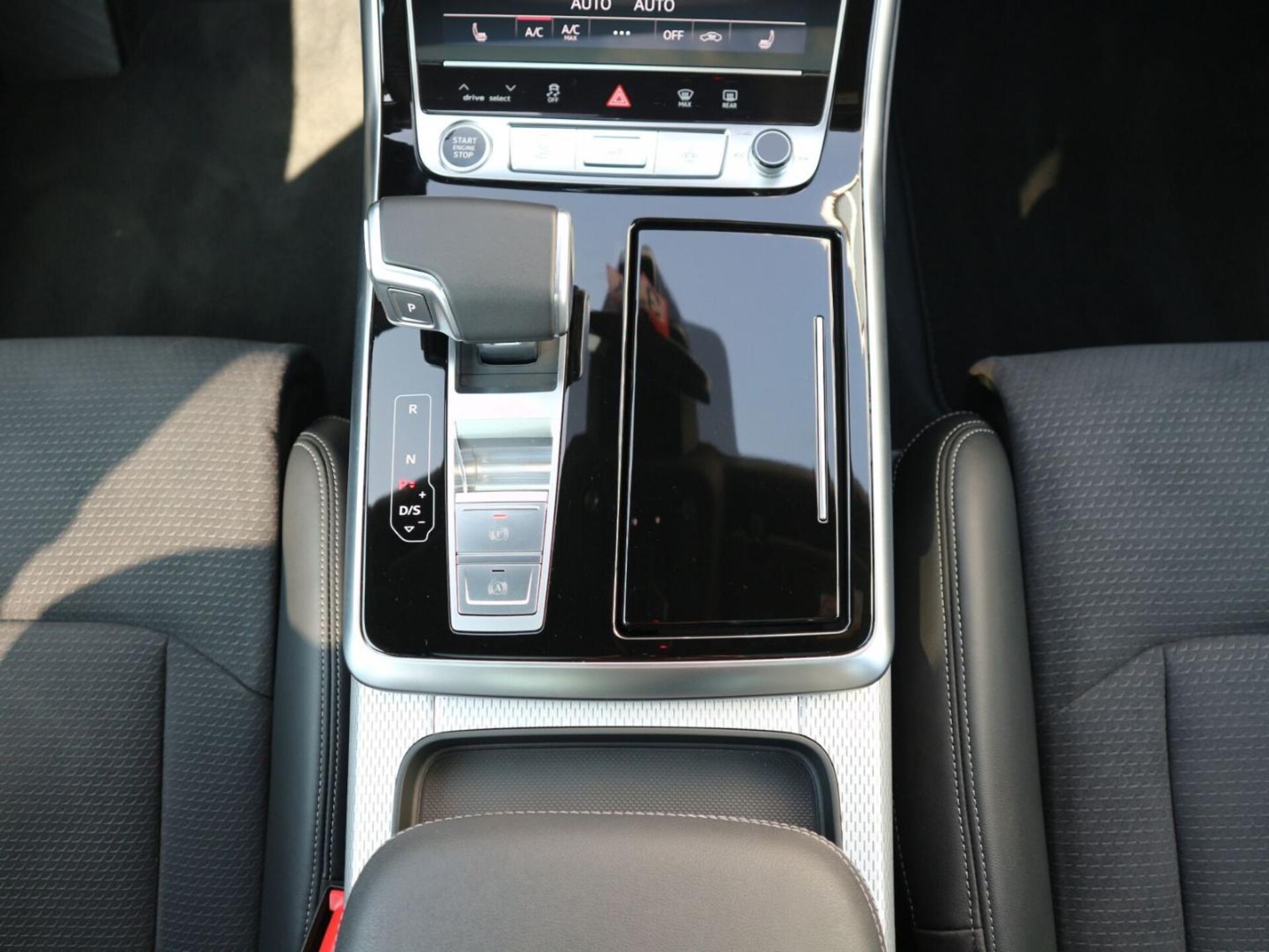 Audi Q7 SUV TFSI e S line