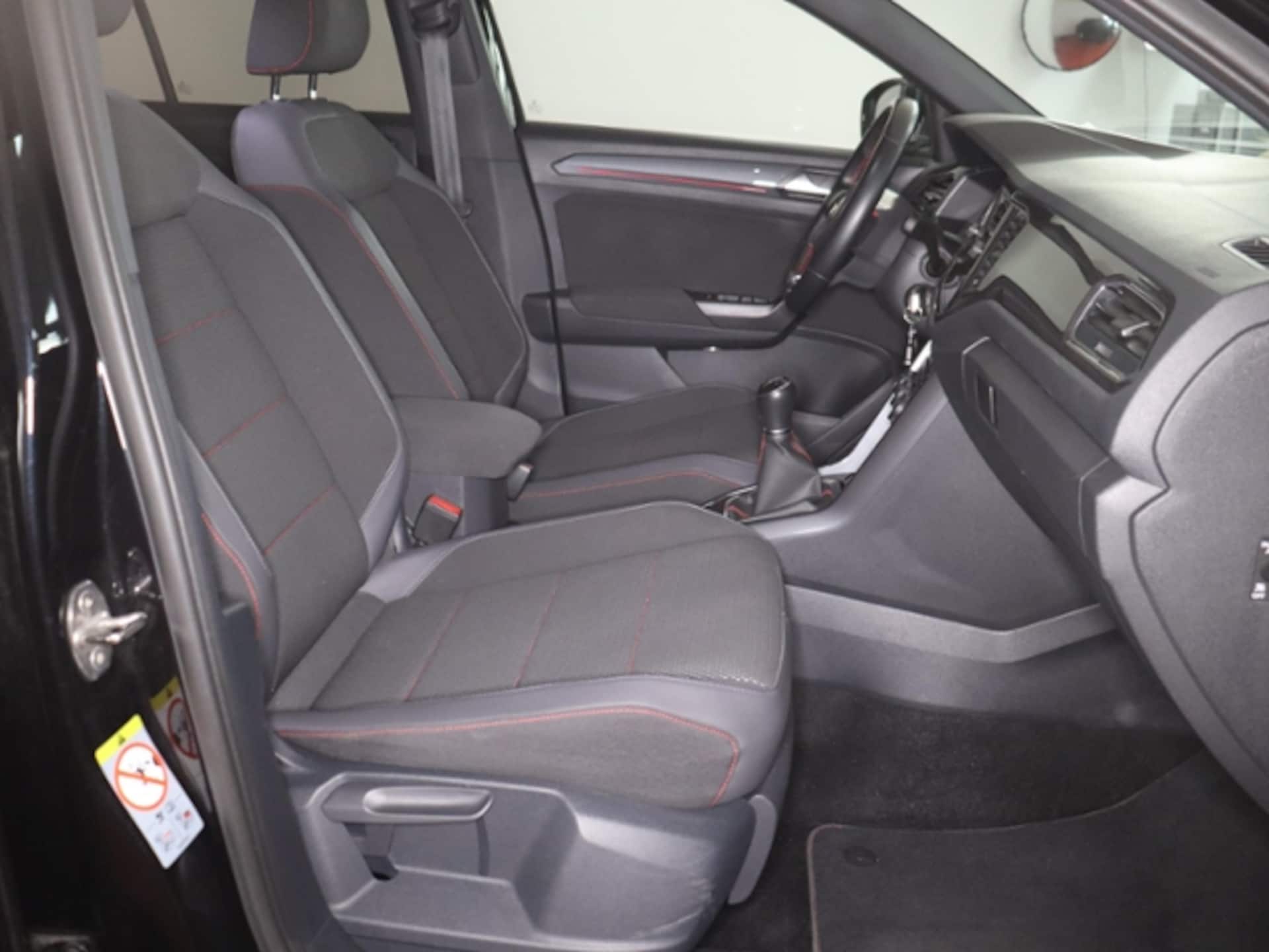 Volkswagen T-Roc Sport