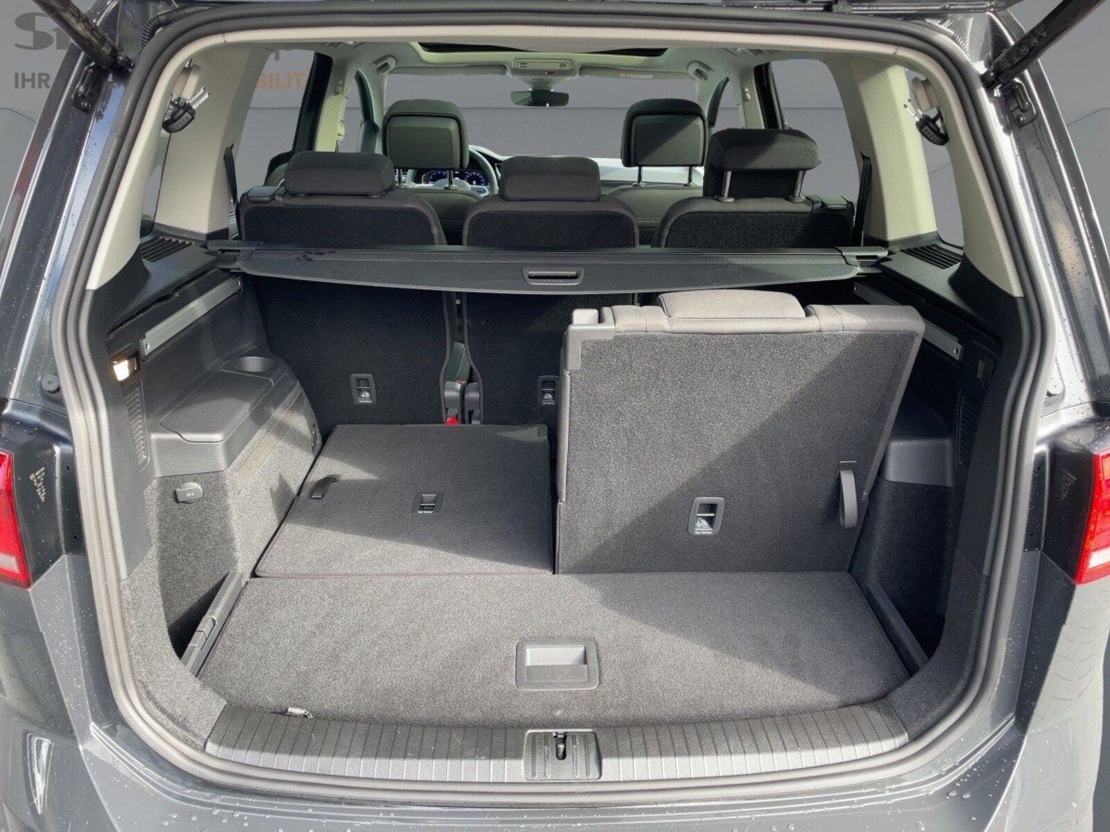 Volkswagen Touran – Bild 6
