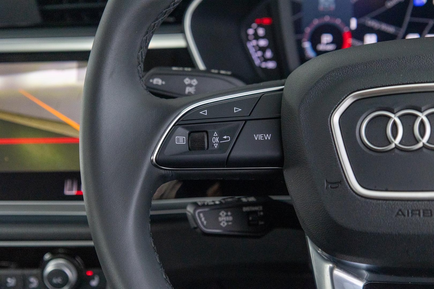 Image about Audi Q3 35 TFSI S line edition