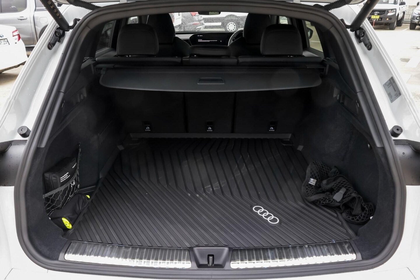 Image about Audi Q5 SUV TDI quattro 150 kW sport