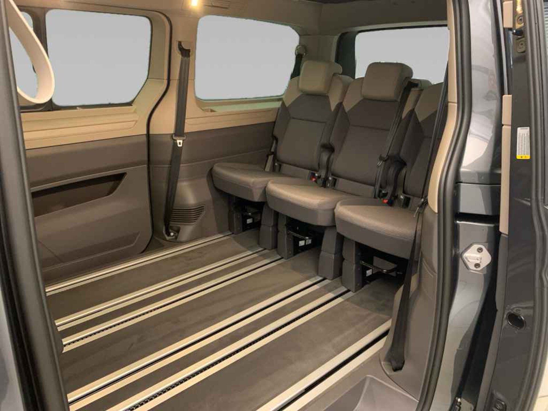 Volkswagen California Beach