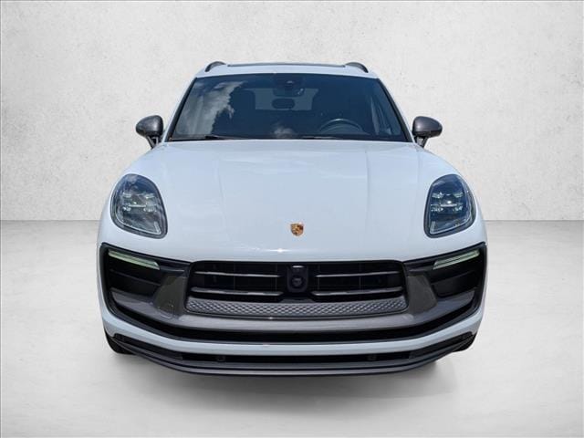 2023 Porsche Macan