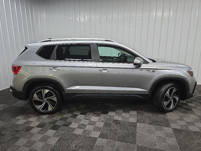 2023 Volkswagen Taos