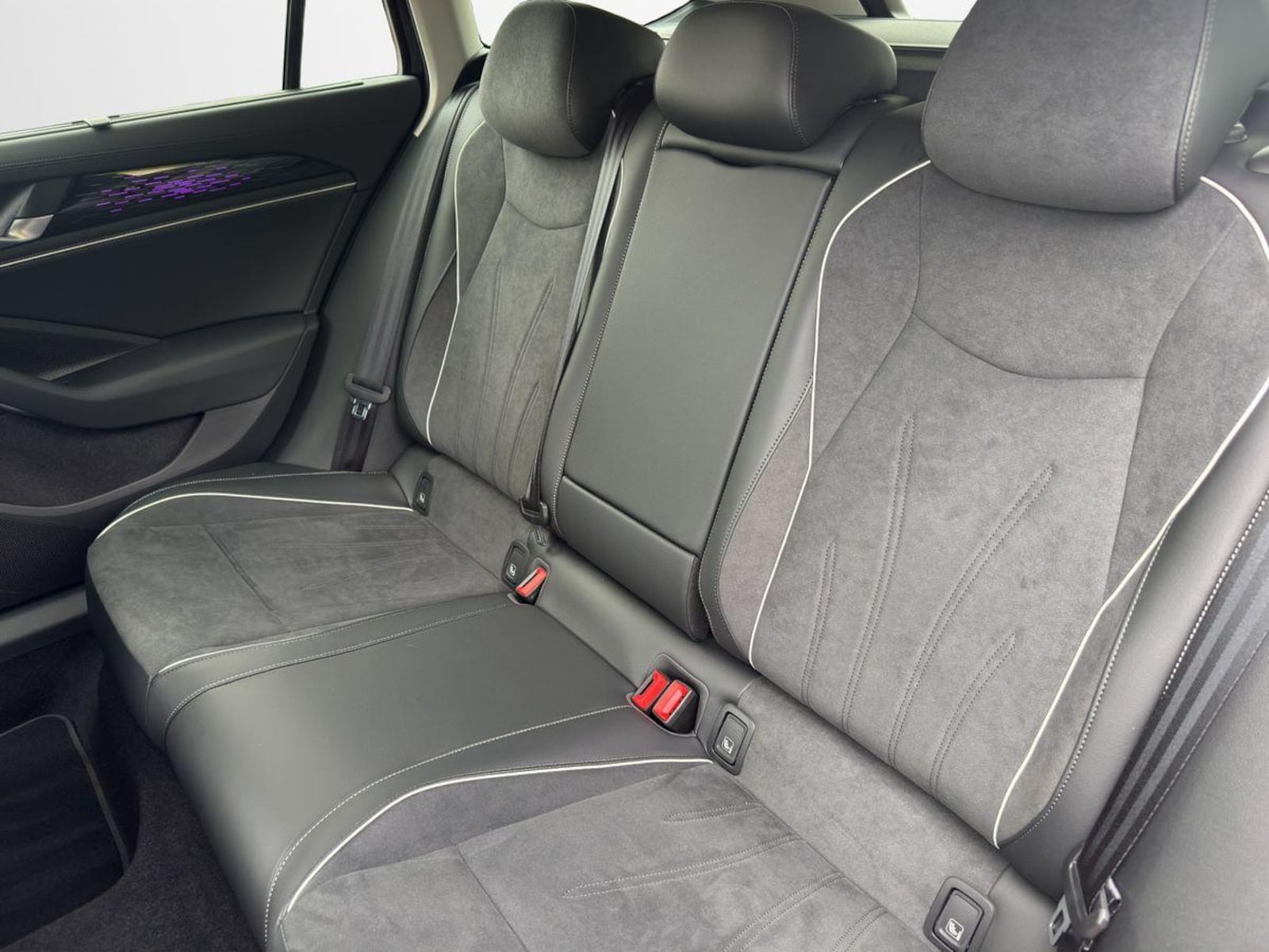 Volkswagen Passat – Bild 14