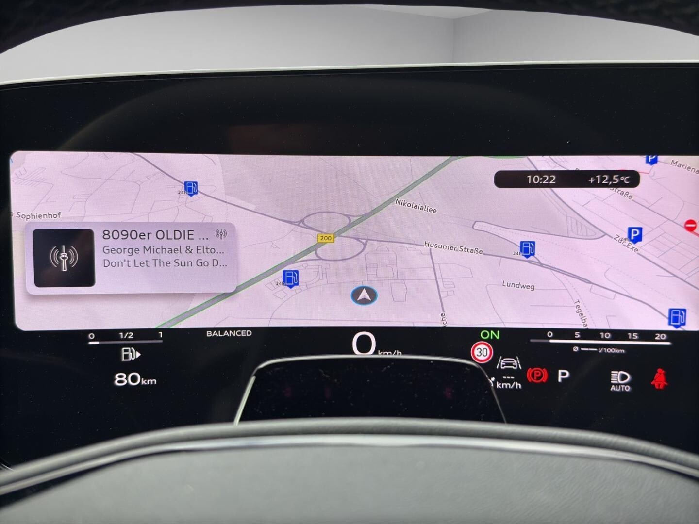 Bild über Audi Q5 SUV TDI quattro 150 kW S tronic - für weitere Informationen kontaktieren Sie den Audi Partner