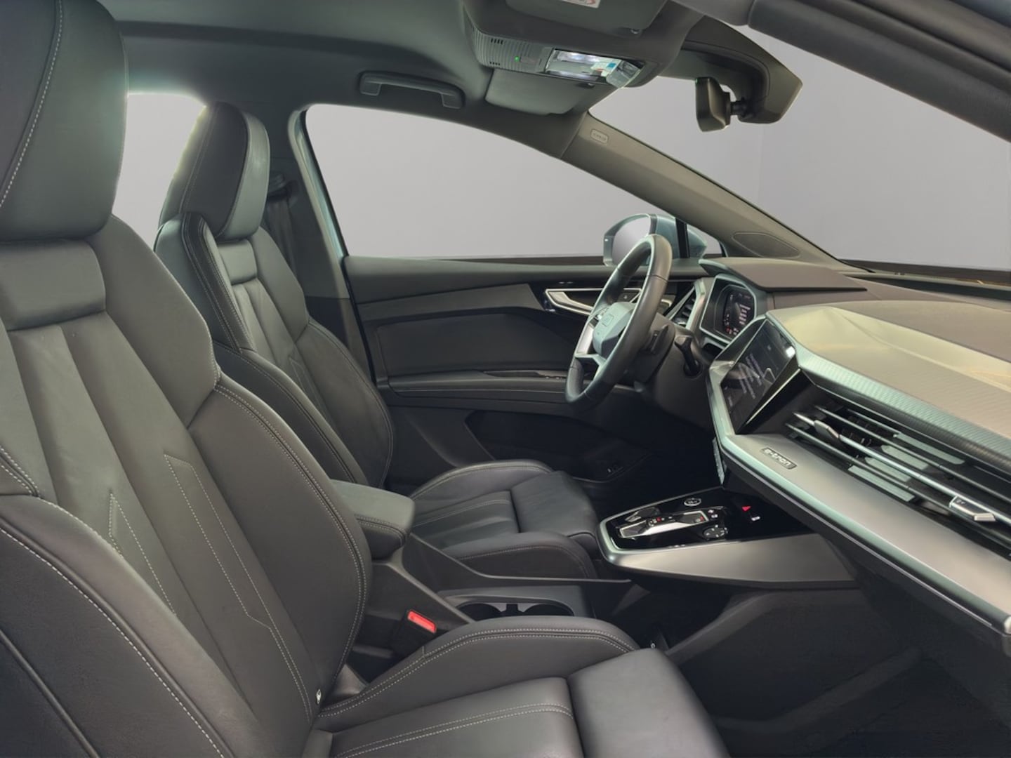 Bild über Audi Q4 e-tron 45 e-tron quattro - für weitere Informationen kontaktieren Sie den Audi Partner