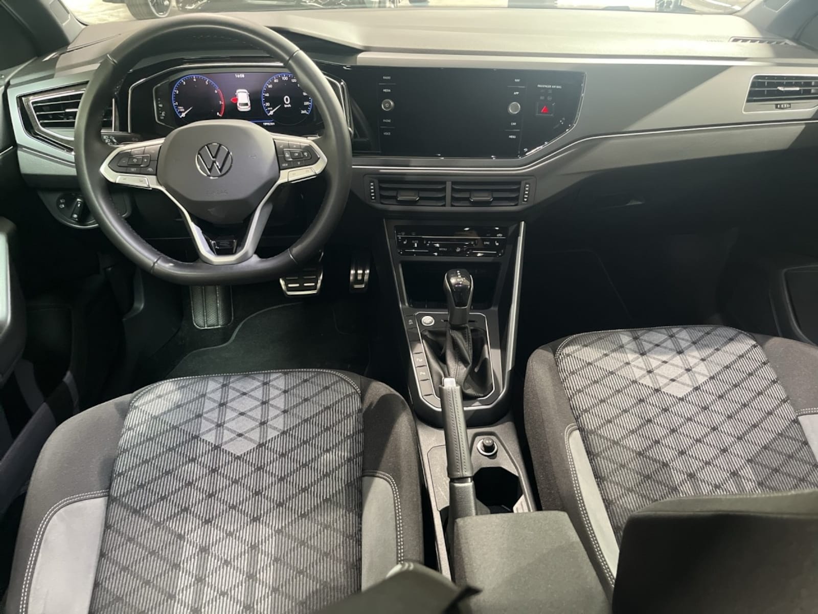 Volkswagen Polo – Bild 8